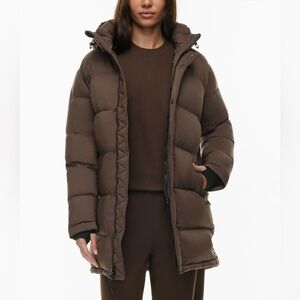 Aritzia Super Puff Mid in Chocolate Brown